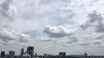 Foto: Terik dan Awan di Langit Jakarta Pasca Hujan Ekstrem