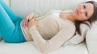 Perut yang terlihat kembung adalah tanda awal dari masalah pencernaan. Mulai dari masalah gastrointestinal, mag, iritasi usus dan lainnya. (Foto: Ilustrasi/Thinkstock)