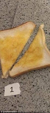 Netizen Berdebat Sengit Soal Bentuk Potongan Roti Panggang