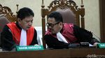Polemik Kesehatan Warnai Sidang Perdana Novanto