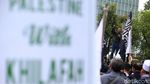Seruan Khilafah Menggema di Kedubes AS