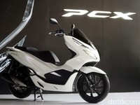 Persaingan Roda Dua 2017, Ditutup dengan Honda PCX Lokal vs Yamaha NMAX