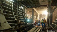 Konstruksi lintasan MRT Jakarta dibagi menjadi dua bagian. Yakni jalur bawah tanah dari Bundaran HI ke Senayan, sementara dari Senayan hingga Lebak Bulus berbentuk lintasan melayang. Dok. LRT.