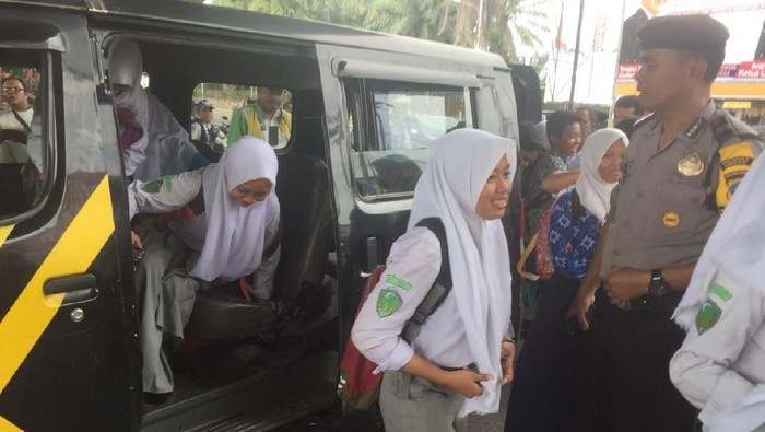 Sempat Mogok, Ribuan Angkot di Medan Kembali Beroperasi