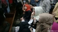 Hingga pukul 10.05 WIB, sidang perdana Novanto belum juga dimulai (Foto: Aditya Mardiastuti-detikcom)