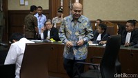 Sejumlah dokter dimintai keterangan terkait kondisi Novanto.