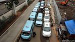Duh, Depan Stasiun Jatinegara Kembali Semrawut dan Macet
