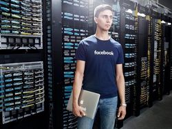 Wujud Gudang Data 2,2 Miliar Pengguna Facebook