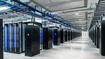 Di Data Center Raksasa Ini Foto Narsis Facebook Disimpan