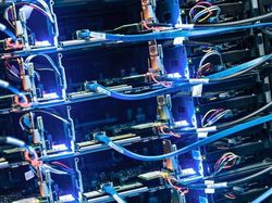 Wujud Gudang Data 2,2 Miliar Pengguna Facebook