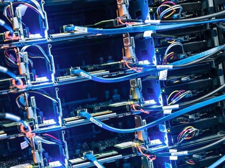 Wujud Gudang Data 2,2 Miliar Pengguna Facebook