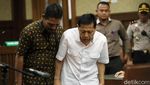 Foto: Jurus Bisu Setnov yang Buat Sidang Diskors Dua Kali
