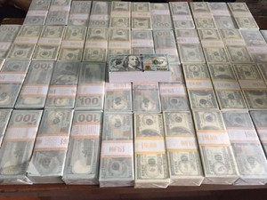 Polres Bekasi Tangkap WN Nigeria Penipu Modus Black Dollar