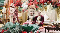 Tistha dan Afif terlihat bahagia. Foto: Instagram/tisthanurma