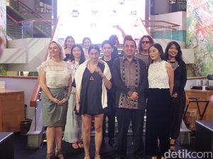 Desainer Thailand Hingga Italia Meriahkan Digital Fashion Week Jakarta 2017