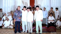 Anies merupakan mantan Mendikbud dan Sudirman adalah eks Menteri ESDM. Keduanya kemudian di-reshuffle oleh Presiden Joko Widodo.