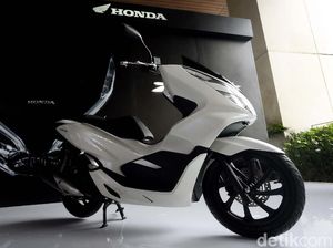Honda Bidik 150 Ribu Unit PCX Terjual Setahun