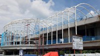 Skybridge akan menghubungkan terminal Bandara SMB II ke stasiun Light Rail Transit (LRT) Palembang, agar dapat digunakan atlet dan official nantinya. Sampai saat ini progres pembangunan telah mencapai 46 persen dan target Februari tahun depan sudah bisa digunakan, terang Khairul Assidiqi, Chef of View Project Management Unit Bandara SMB II Palembang, Selasa (12/12/2017).