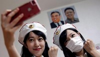 Fans Club ini diketuai oleh Chunhun, seorang gadis yang berprofesi sebagai ilustrator freelance sekaligus selebgram. Chunhun mendirikan Fans Club ini pada 2013 silam. Lama-lama anggotanya makin bertambah. (Toru Hanai/Reuters)