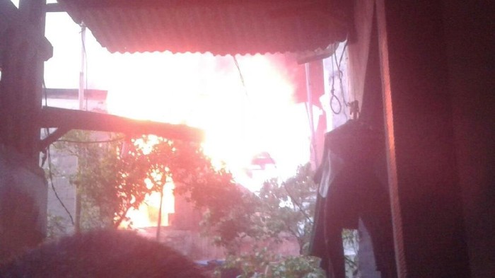 Kebakaran di Sunter Jakut, 10 Unit Mobil Pemadam Dikerahkan