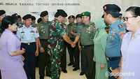 “Beberapa fokus kegiatan meliputi impelementasi proses rekrutmen yang bersih, transparan, humanis dan bebas Korupsi, Kolusi dan Nepotisme (KKN),” kata Panglima TNI (Foto: Dok. Instagram @puspentni)