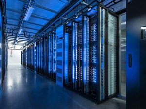 Maruf Amin Bahas Infrastruktur Langit, Tim Prabowo Kritik Data Center
