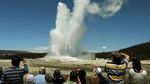 Foto: Tempat Wisata Aneh Banget di Dunia, Nomor 10 Air Terjun Darah
