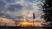 Bendera Palestina berkibar di Rawabi dengan latar Sun Set yang eksotis. (Foto: Dokumentasi Rawabi city)