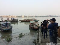 Sunset di Sungai Gangga yang Mencuri Hati