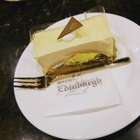 Di Dekat Stasiun Shinjuku Ada 10 Kafe Unik yang Sediakan Wifi Gratis (2)