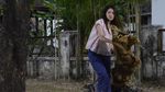 Intip Natasha Wilona saat Syuting Film Nini Thowok Yuk!
