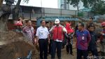 Foto: Anies Cek Proyek Biang Banjir di Cawang dan DI Panjaitan
