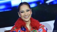 Namun ia pun merasa bangga bisa dipercaya untuk menjadi juri di acara bakat dengan skala besar seperti itu. Pool/Palevi S/detikFoto.
