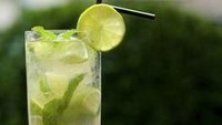 Mocktail juga diprediksi jadi tren 2018. Makin banyak orang mencari minuman non alkohol yang terasa menyegarkan. Foto: Istimewa