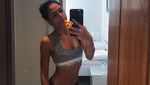 Aww! Sederet Artis Wanita Indonesia yang Layak Jadi Body Goals (2)