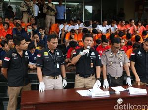 Polda Metro Amankan 1.475 Preman, 4 Senpi hingga 40 Sajam Disita