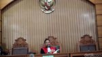 Foto: Hakim Gugurkan Praperadilan Setya Novanto