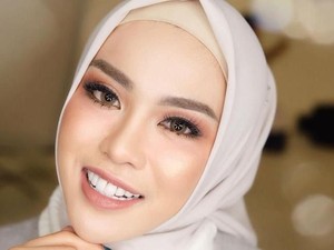 Medina Zein dan Riwayat Gangguan Mental Bipolar yang Dideritanya