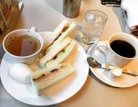 Di Dekat Stasiun Shinjuku Ada 10 Kafe Unik yang Sediakan Wifi Gratis (1)