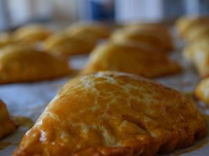 Viral Cerita Remaja Selamatkan Toko Roti Ayahnya dengan 1 Tweet