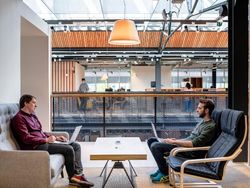 Ketika Bekas Gudang Disulap Jadi Kantor Super Keren