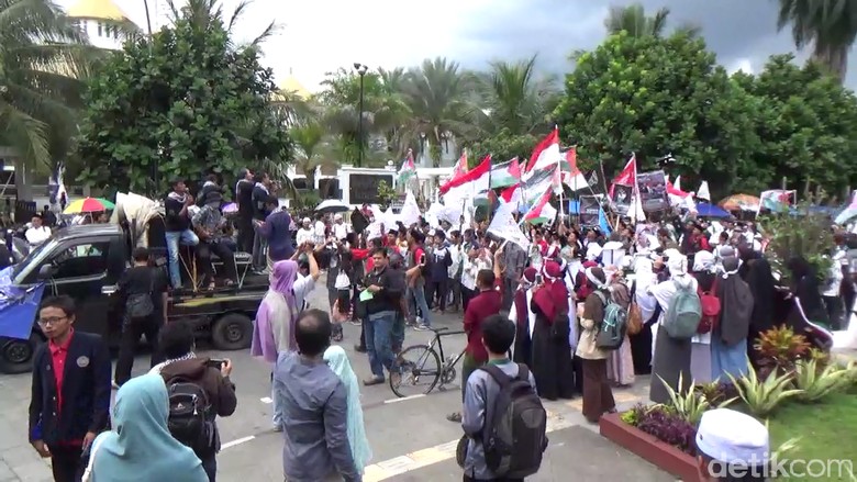 Aksi Bela Palestina, Warga Tasikmalaya Turun ke Jalan Aksi Bela Palestina, Warga Tasikmalaya Turun ke Jalan