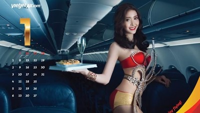 Foto: Kalender Pramugari Seksi ala Maskapai Bikini