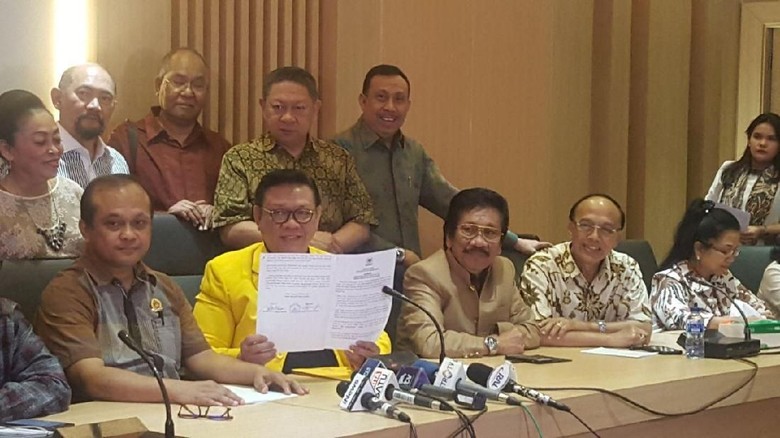 Sambut Airlangga, Dewan Pakar Golkar Ingatkan Soal Pakta Integritas Sambut Airlangga, Dewan Pakar Golkar Ingatkan Soal Pakta Integritas