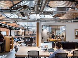 Ketika Bekas Gudang Disulap Jadi Kantor Super Keren