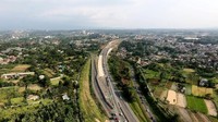 Trase jalan tol berada pada daerah berbukit dengan elevasi 400-600 m di atas permukaan air laut. Dok. Waskita Toll Road.