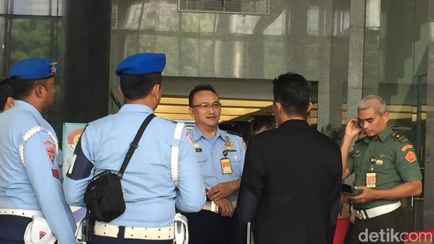 KPK Panggil Mantan KSAU Agus Supriatna Terkait Korupsi Heli AW-101