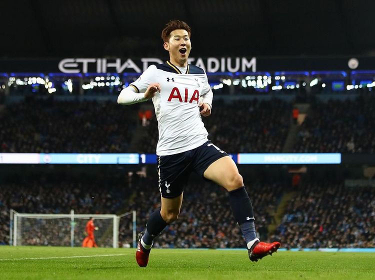 Striker-striker Jago Kandang di Premier League