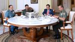 Potret Kebersamaan Santap Siang Jokowi dengan 3 Bintang 4