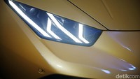 Mobil ini sudah mencatat rekor di Maret lalu mengalahkan Koenigsegg Spider di Nurburghing Nordschleife. Ia mencatat waktu 6 menit 52,01 detik dengan mesin V10 Naturally Aspirated-nya.